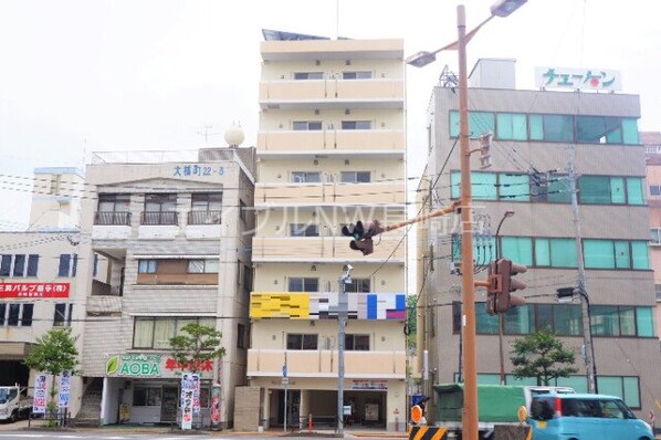 Earl Grey マンション大橋の物件外観写真